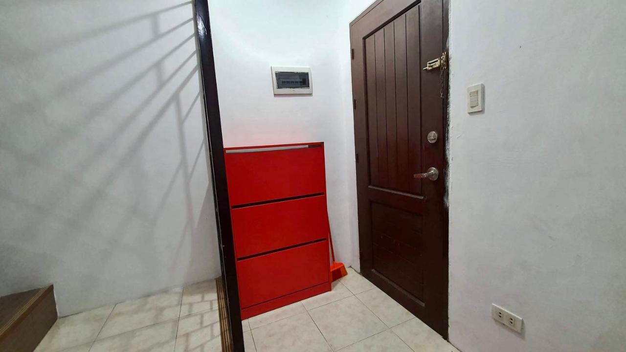 Buder Townhouse Lias Marilao Bulacan Philippines Exterior foto